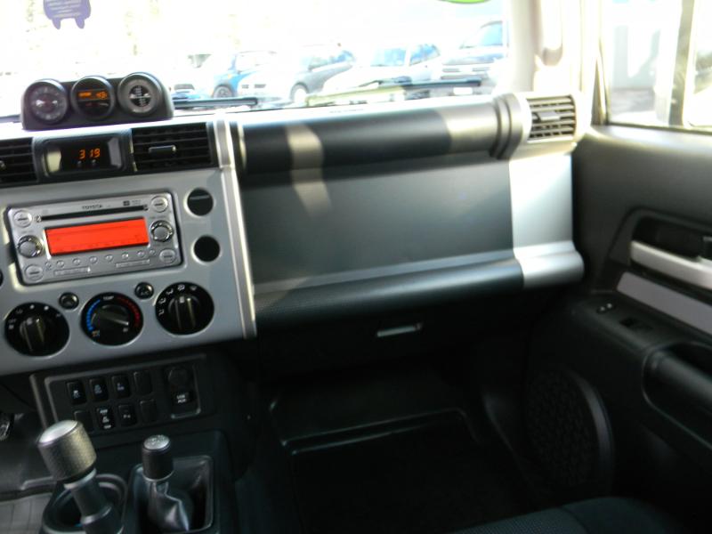 Toyota FJ Cruiser  2014