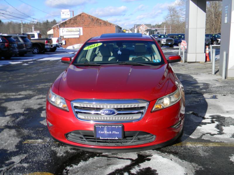 Ford Taurus  2012