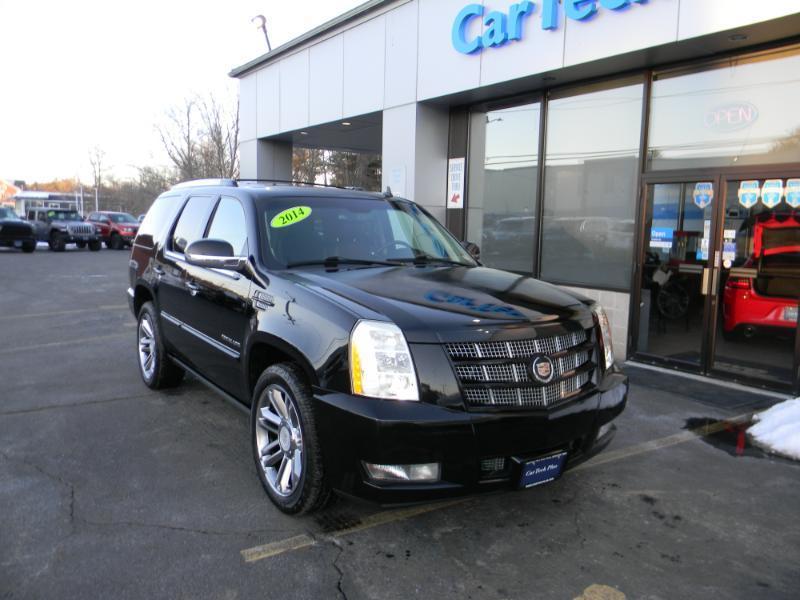 Cadillac Escalade  2014