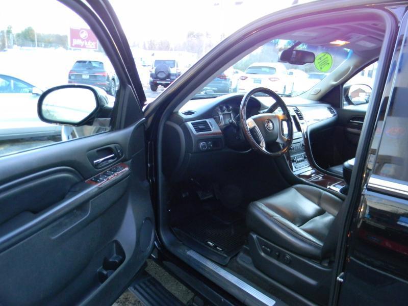 Cadillac Escalade  2014