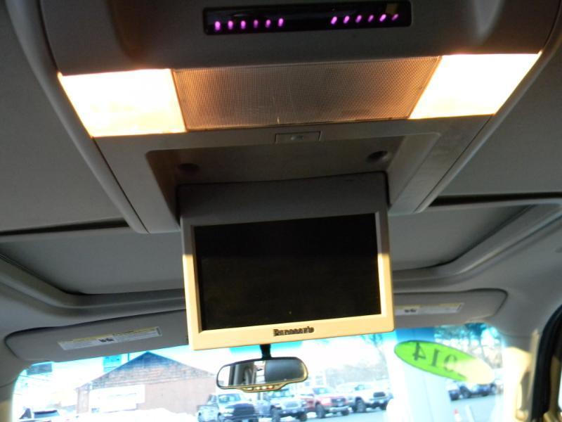 Cadillac Escalade  2014