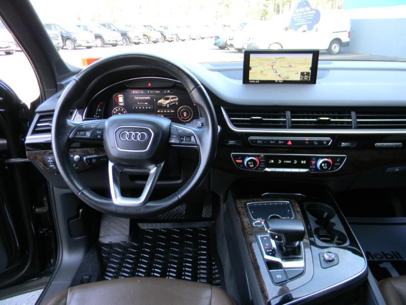 Audi Q7  2017