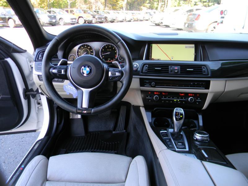 BMW 5-Series  2016
