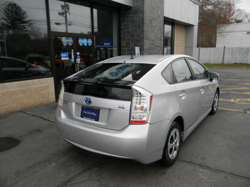 Toyota Prius  2010