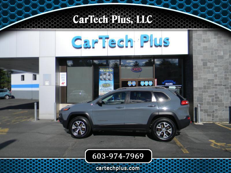 2014 Jeep Cherokee TRAILHAWK 4WD 3.2L 6 CYL. MID-SIZE SUV