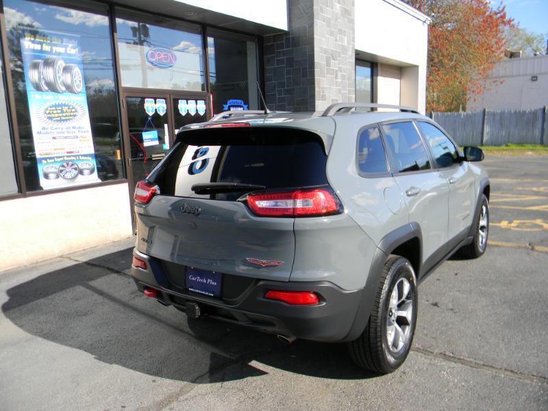 Jeep Cherokee  2014