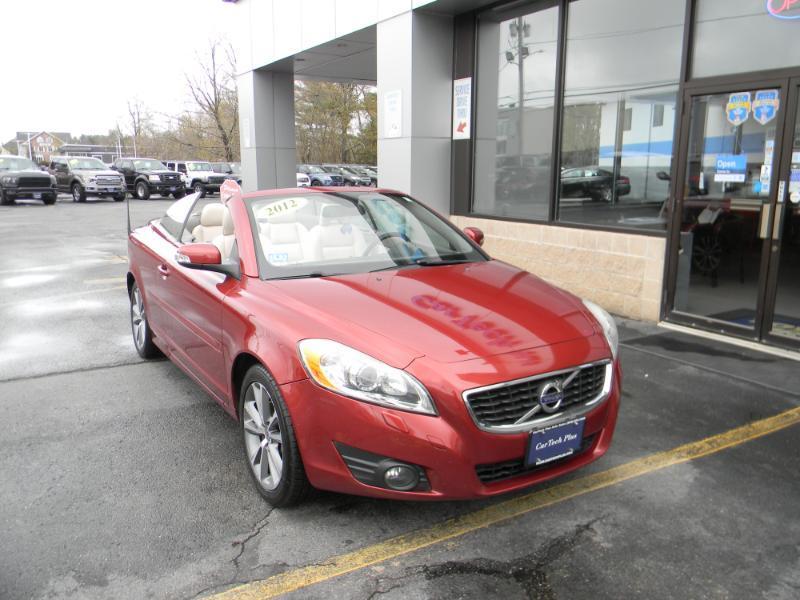 Volvo C70  2012