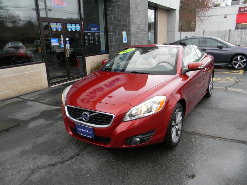 Volvo C70  2012