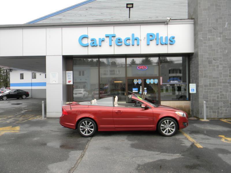 Volvo C70  2012