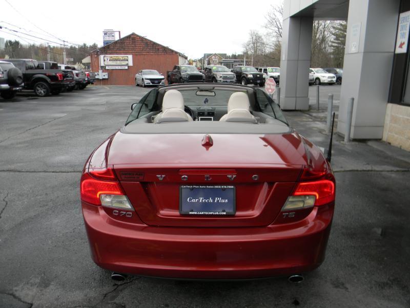 Volvo C70  2012