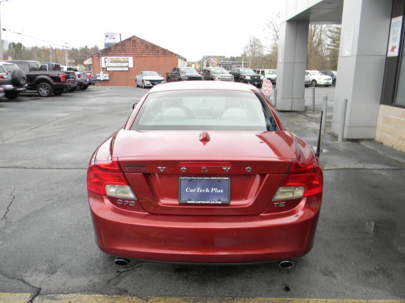 Volvo C70  2012
