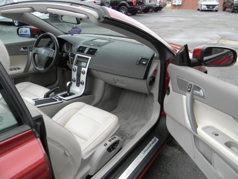 Volvo C70  2012