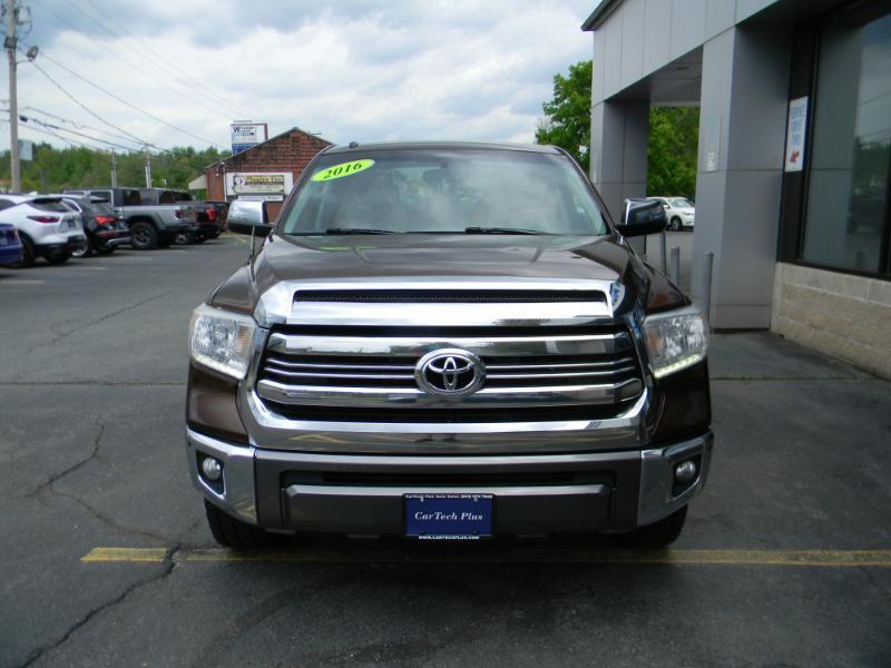 Toyota Tundra  2016