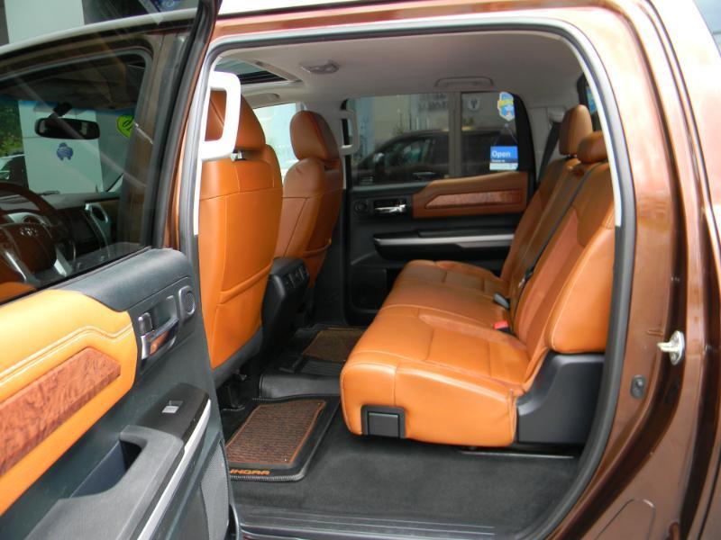 Toyota Tundra  2016