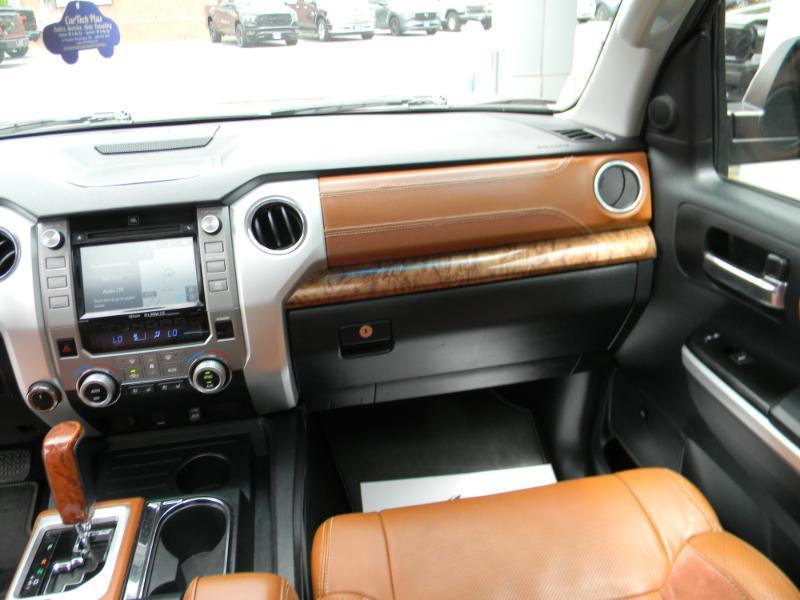 Toyota Tundra  2016