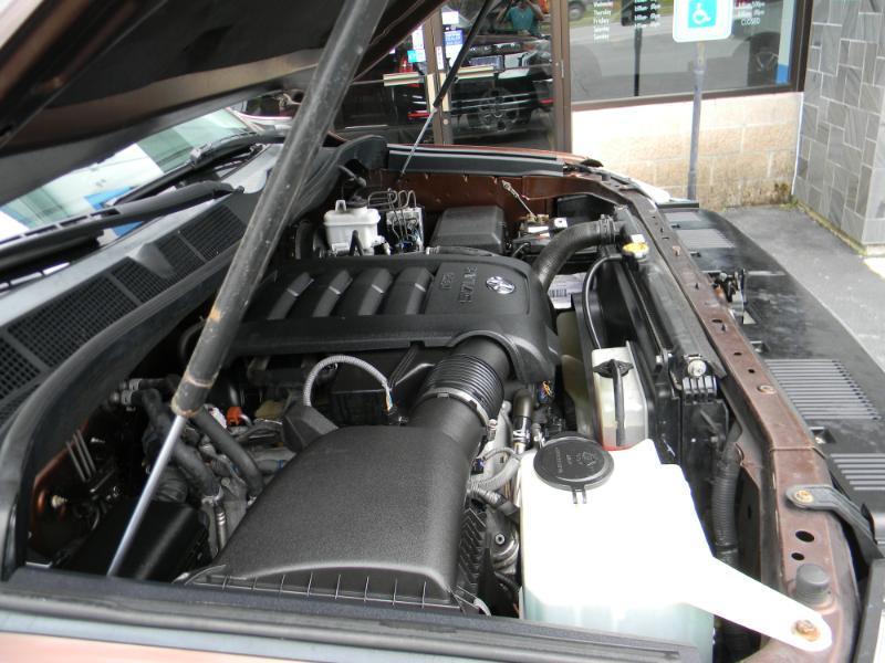 Toyota Tundra  2016