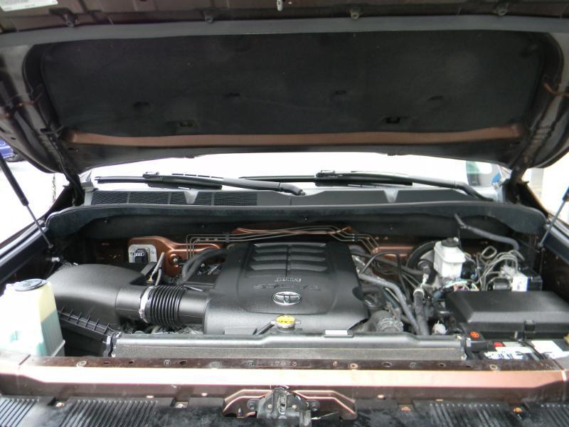 Toyota Tundra  2016