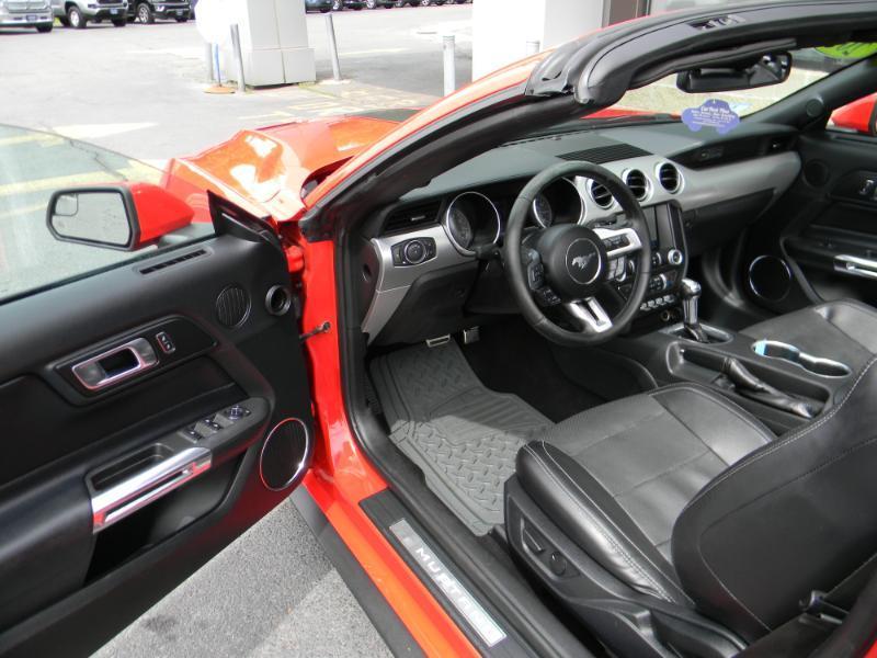 Ford Mustang  2020