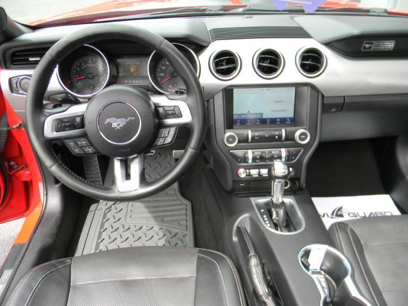 Ford Mustang  2020
