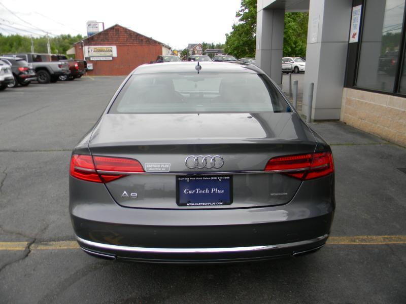 Audi A8  2015