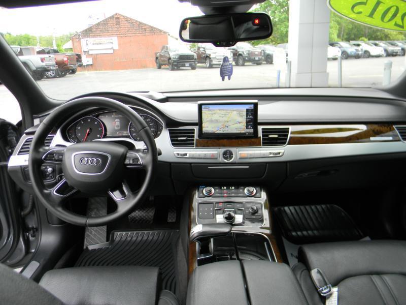 Audi A8  2015