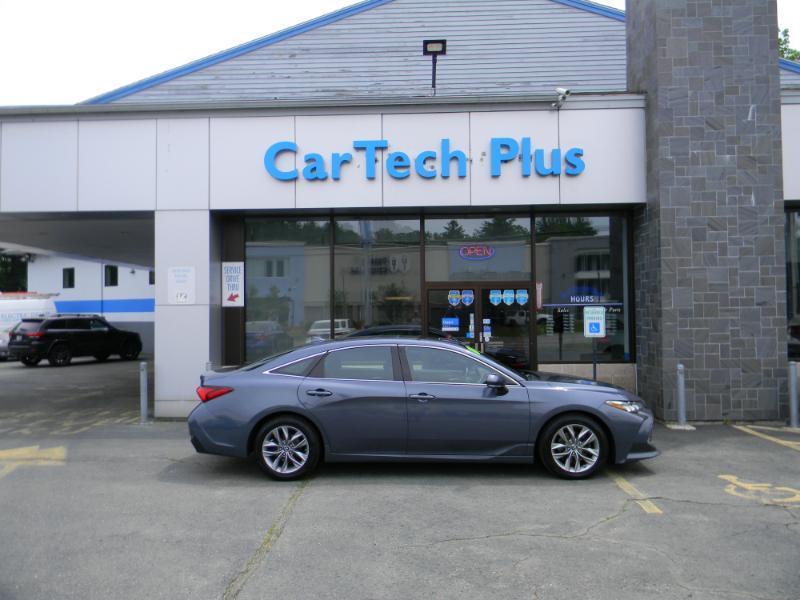 Toyota Avalon  2019