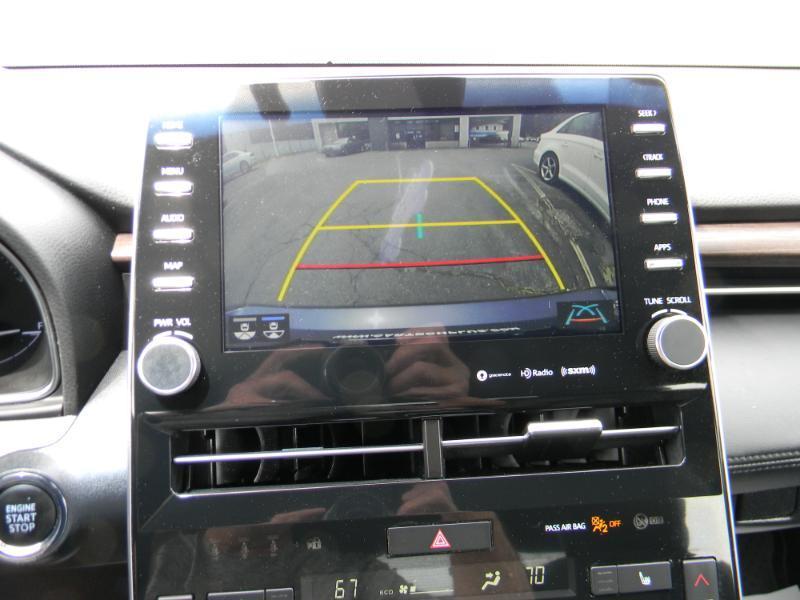 Toyota Avalon  2019