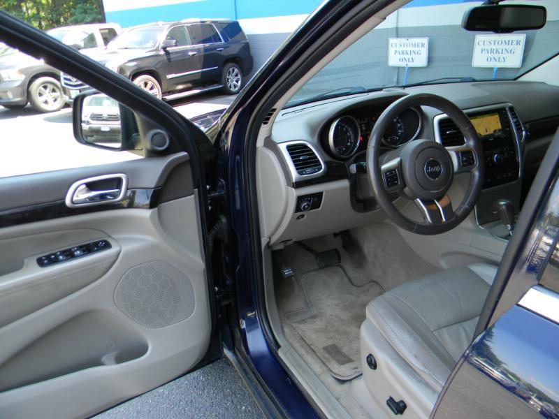 Jeep Grand Cherokee  2012
