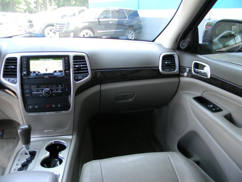 Jeep Grand Cherokee  2012