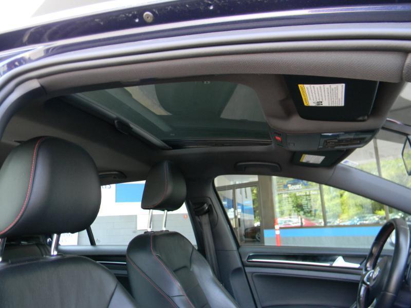 Volkswagen GTI  2016