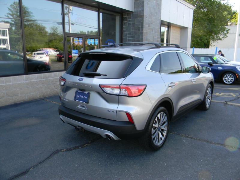 Ford Escape Hybrid  2022
