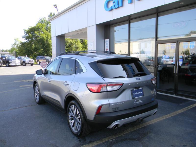 Ford Escape Hybrid  2022
