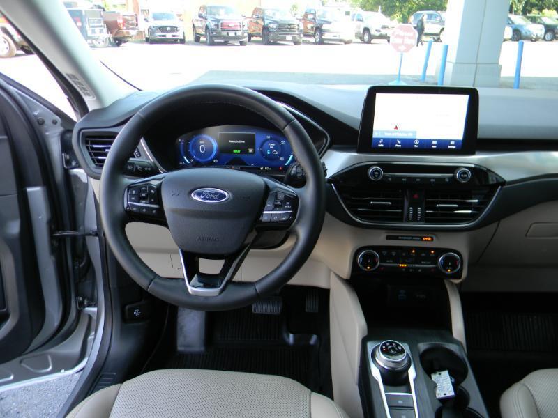 Ford Escape Hybrid  2022
