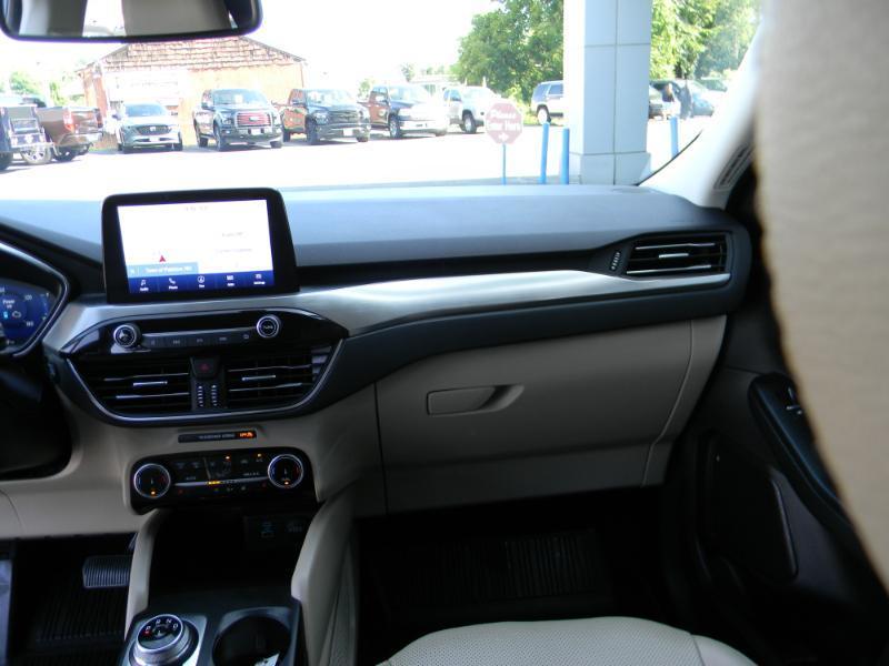 Ford Escape Hybrid  2022