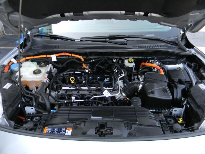 Ford Escape Hybrid  2022