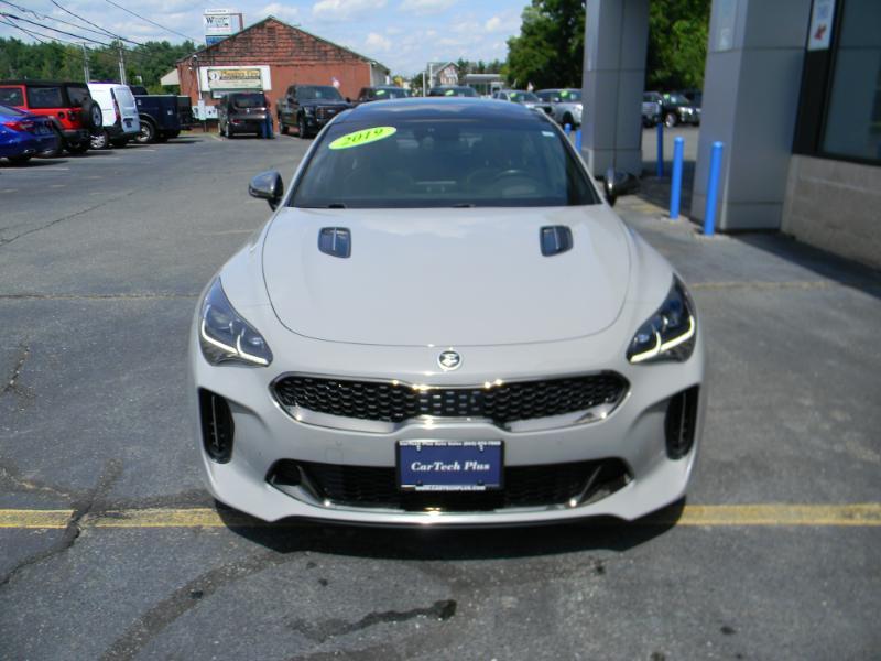 Kia Stinger  2019