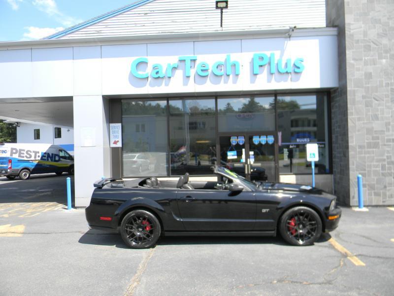 Ford Mustang  2005