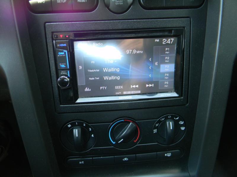 Ford Mustang  2005