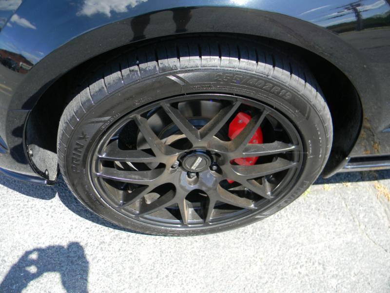 Ford Mustang  2005