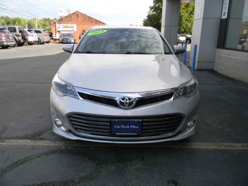Toyota Avalon  2013