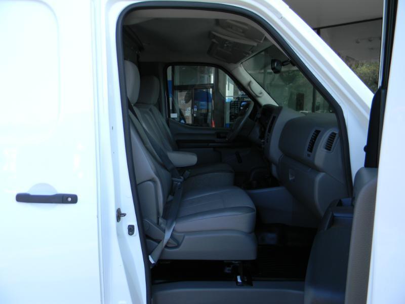Nissan NV Cargo  2016