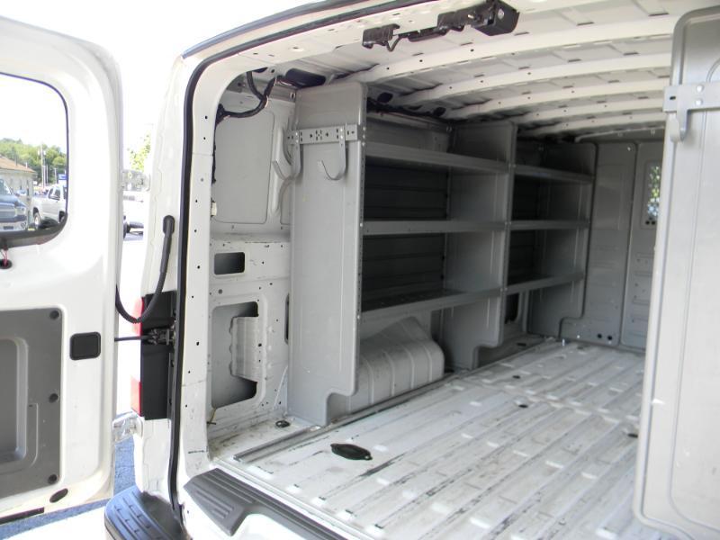 Nissan NV Cargo  2016
