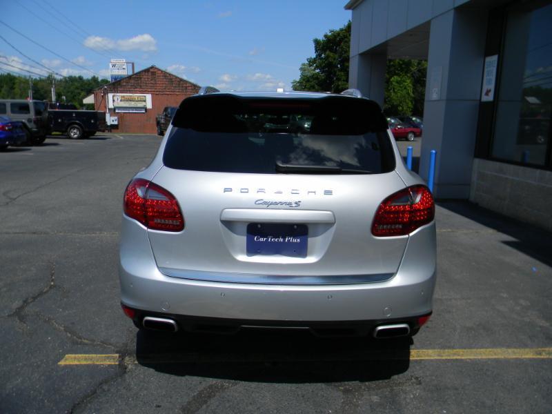 Porsche Cayenne  2014