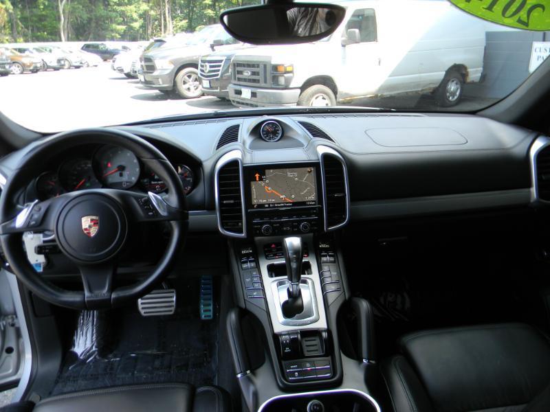 Porsche Cayenne  2014