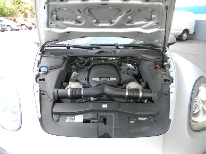 Porsche Cayenne  2014