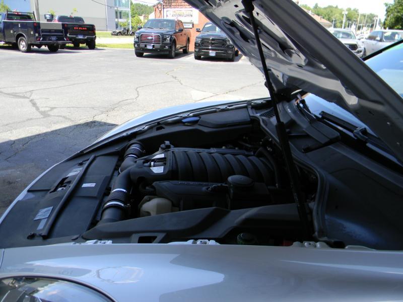Porsche Cayenne  2014