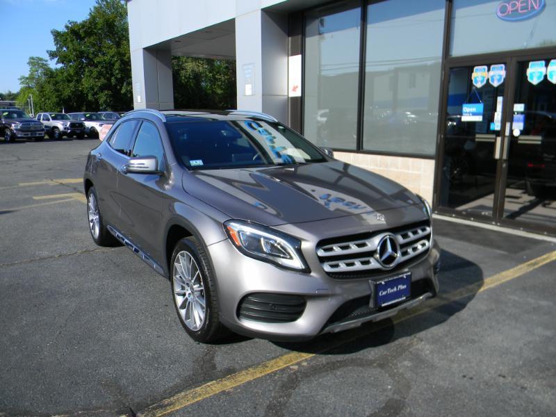 Mercedes-Benz GLA-Class  2019