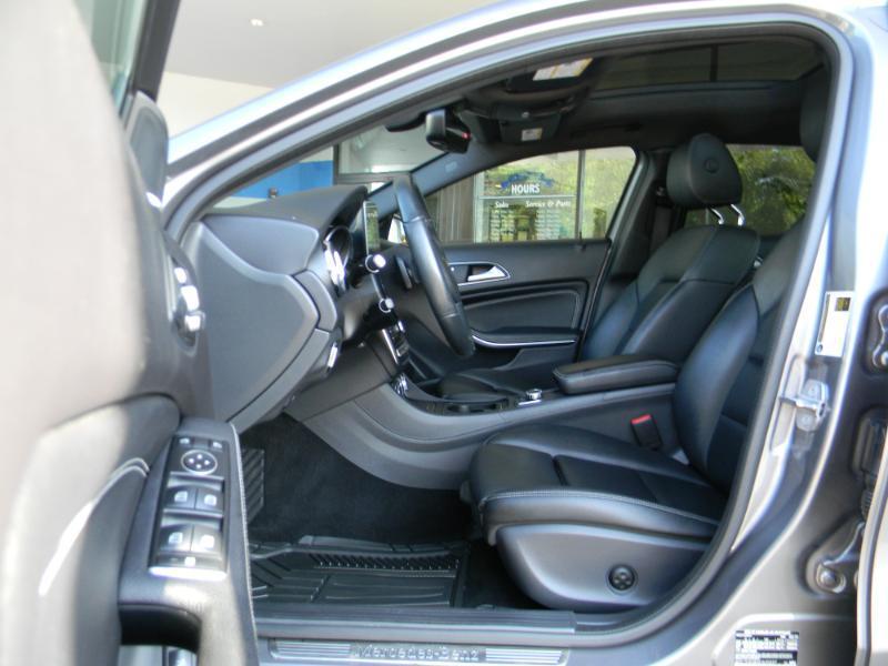 Mercedes-Benz GLA-Class  2019
