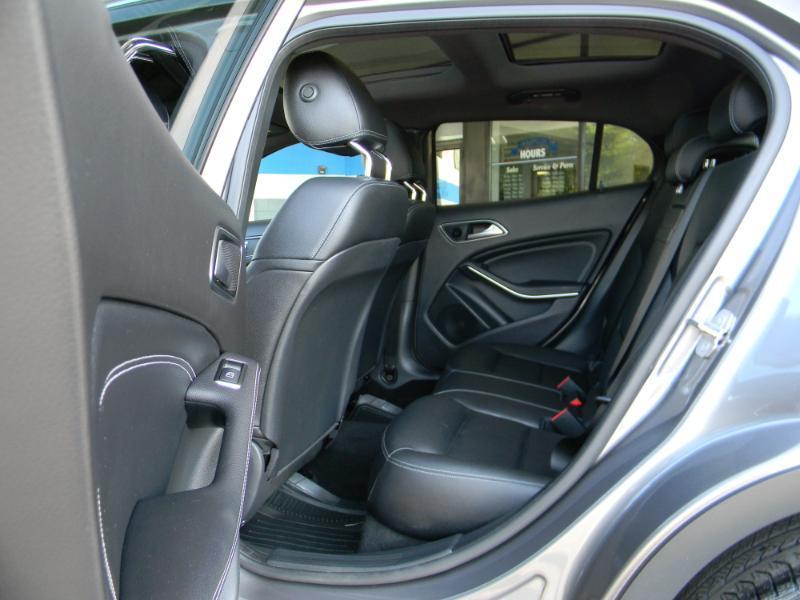 Mercedes-Benz GLA-Class  2019
