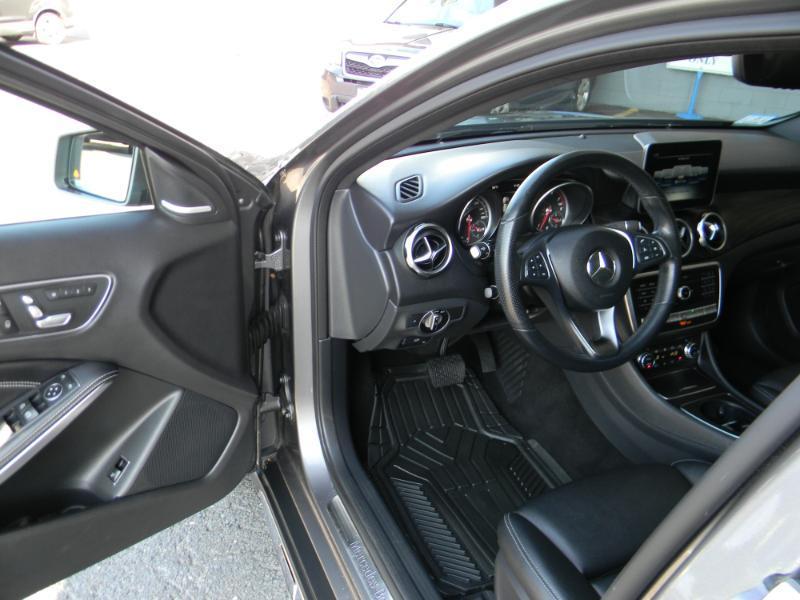 Mercedes-Benz GLA-Class  2019